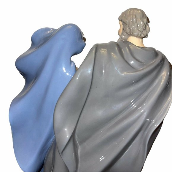 CLASSIC TREASURES Joseph Mary Baby Jesus Sculpture Fine Porcelain NO STAFF/BOX - Picture 8 of 12